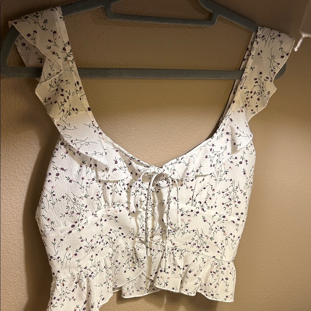 Floral Ruffle Sleeve Top